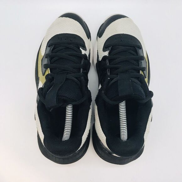 Under Armour UA Jet '23 GS White Black Gold Youth 3 Basketball Shoes 3026636-100 - Picture 6 of 10